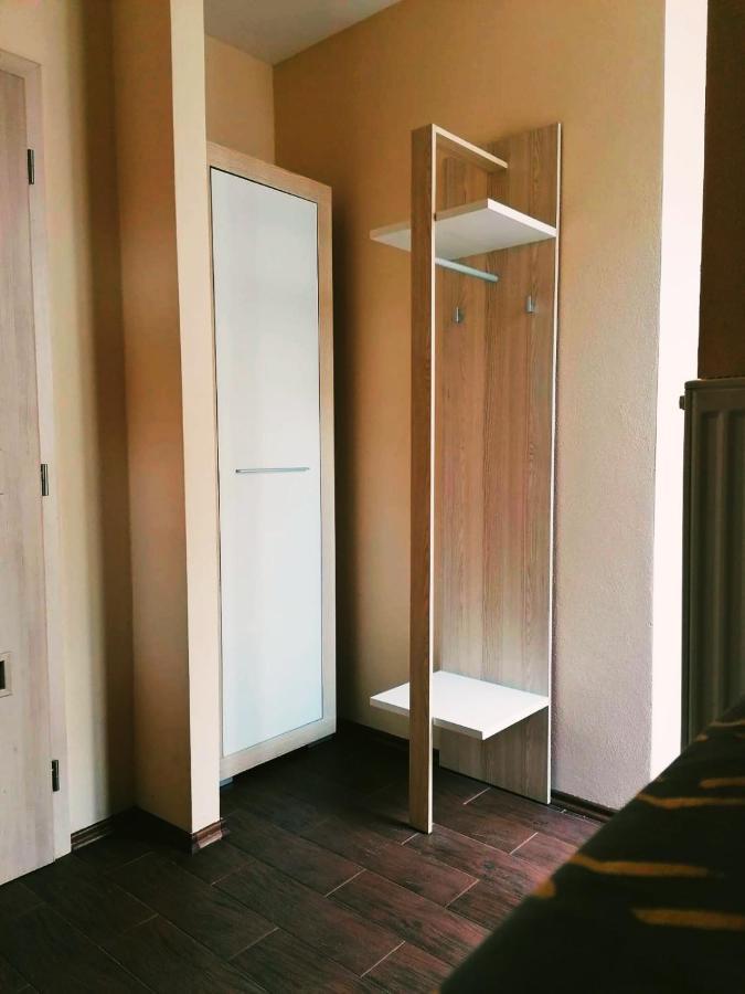Apartmany Pri Auparku Piest'any Luaran gambar