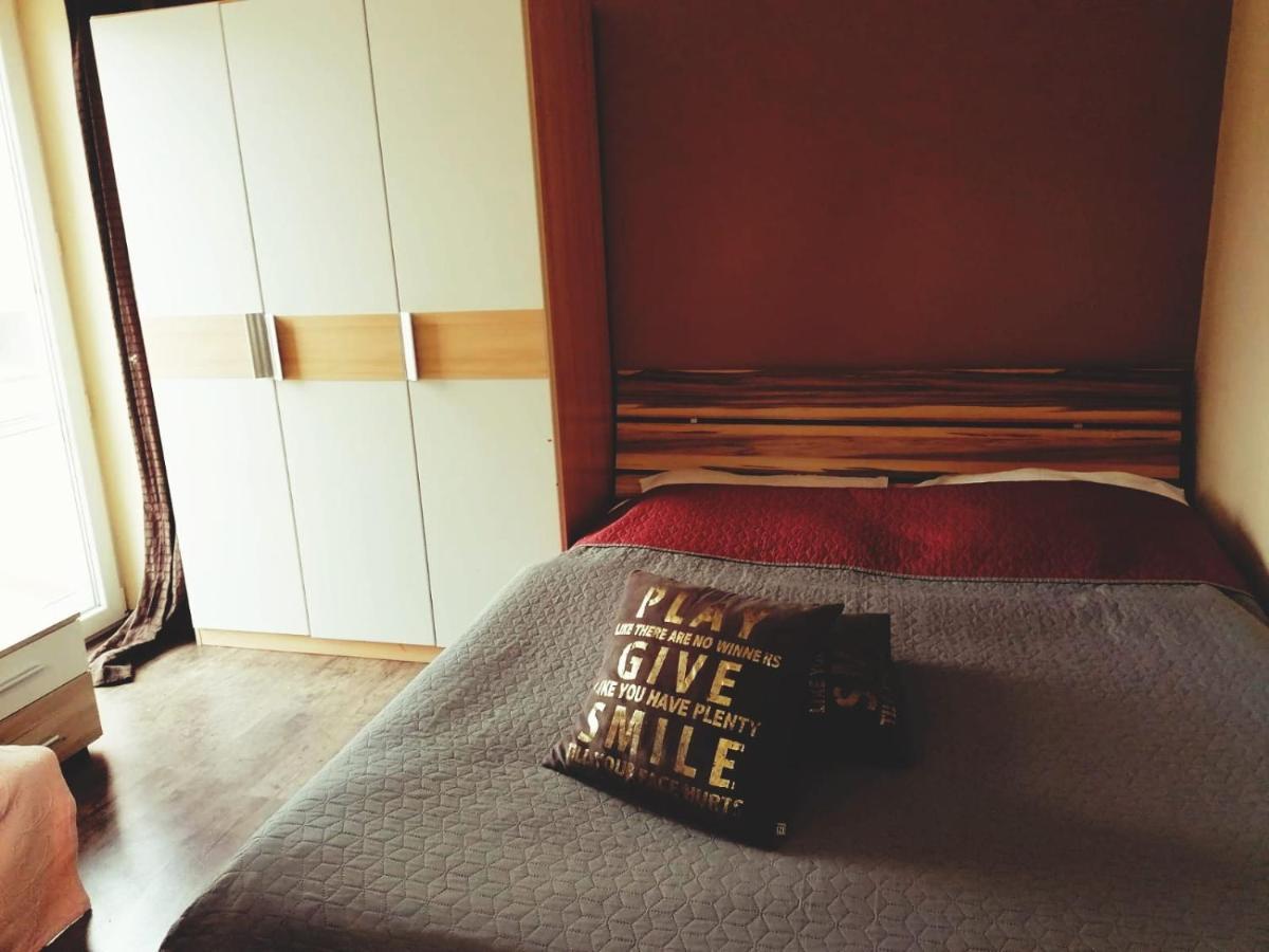 Apartmany Pri Auparku Piest'any Luaran gambar