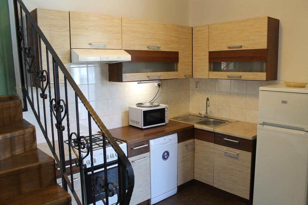 Apartmany Pri Auparku Piest'any Luaran gambar